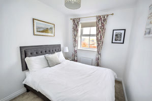 Photo 18- click for photo gallery